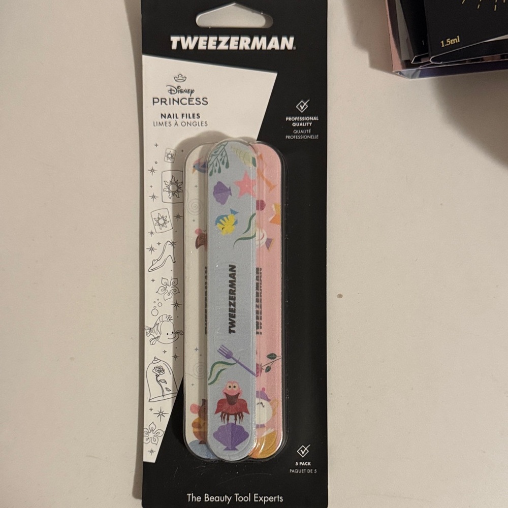 New Unopened Tweezerman Disney Princess Nail Files
